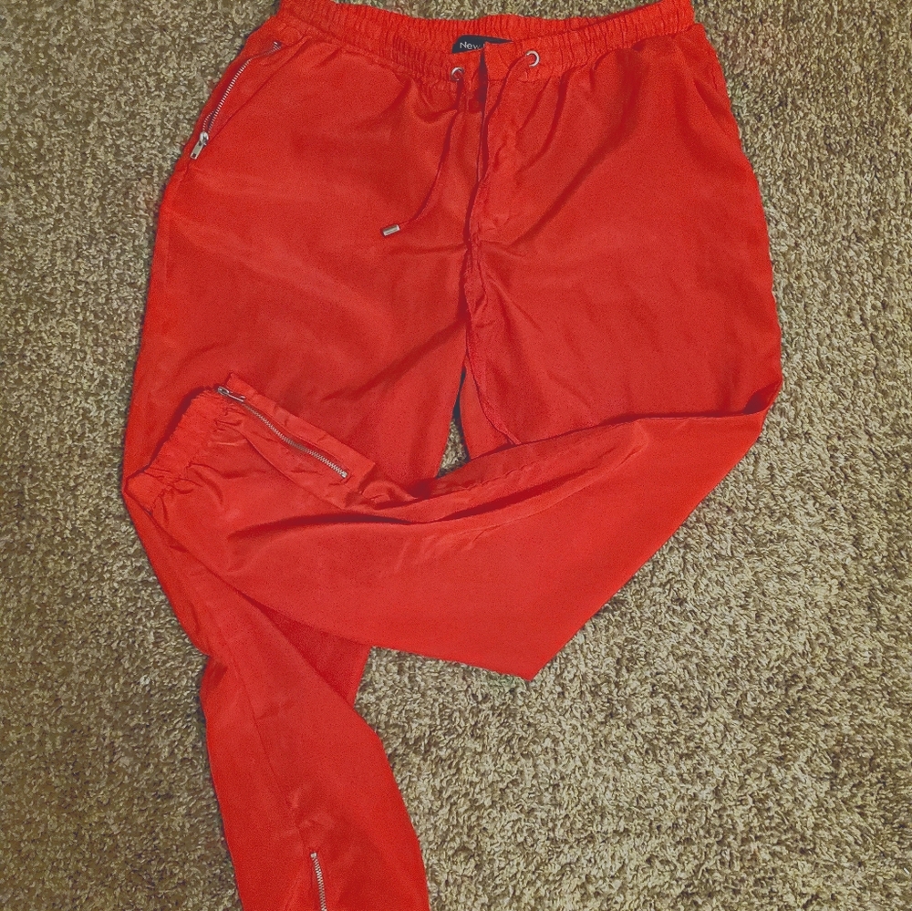 5/$20 Cute New look joggers